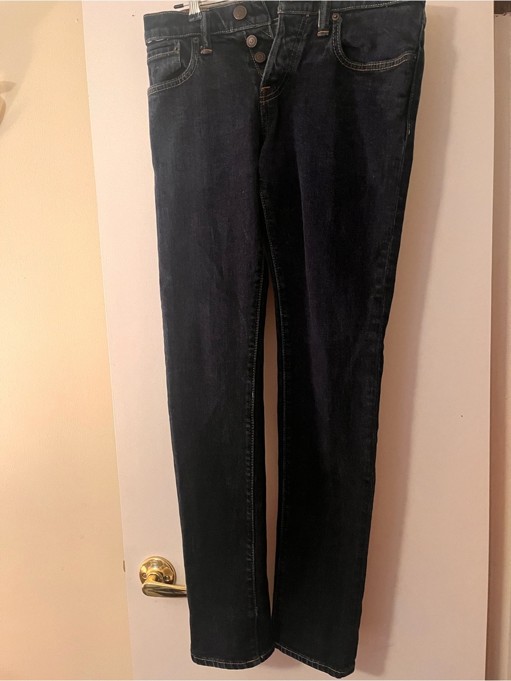 Abercrombie & Fitch Women's Dark Blue Straight-Leg Jeans